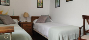Hostal Mendaurpe